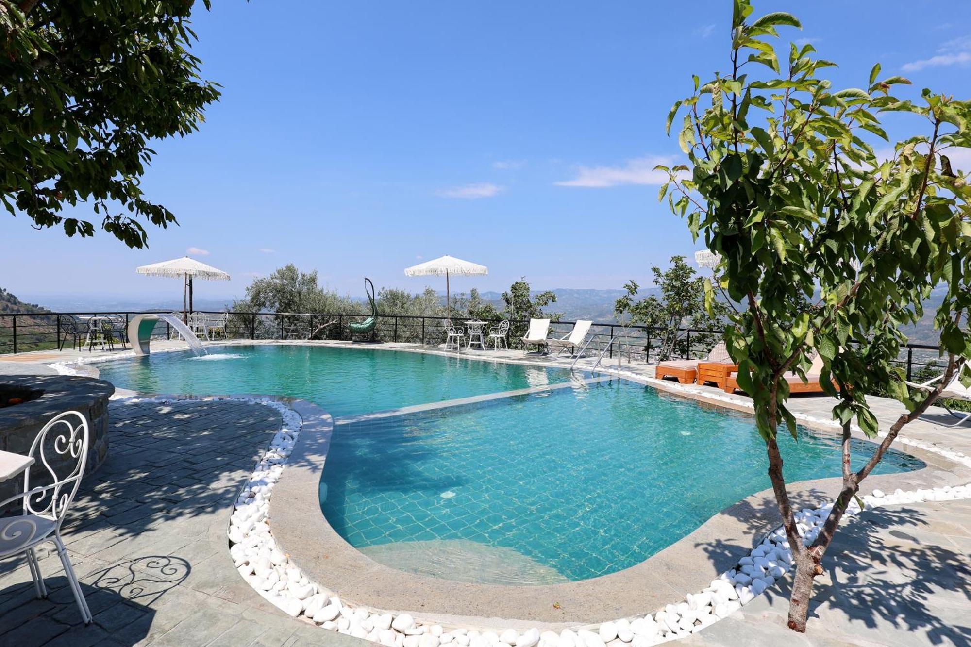 Sunrise House - Swimming Pool *